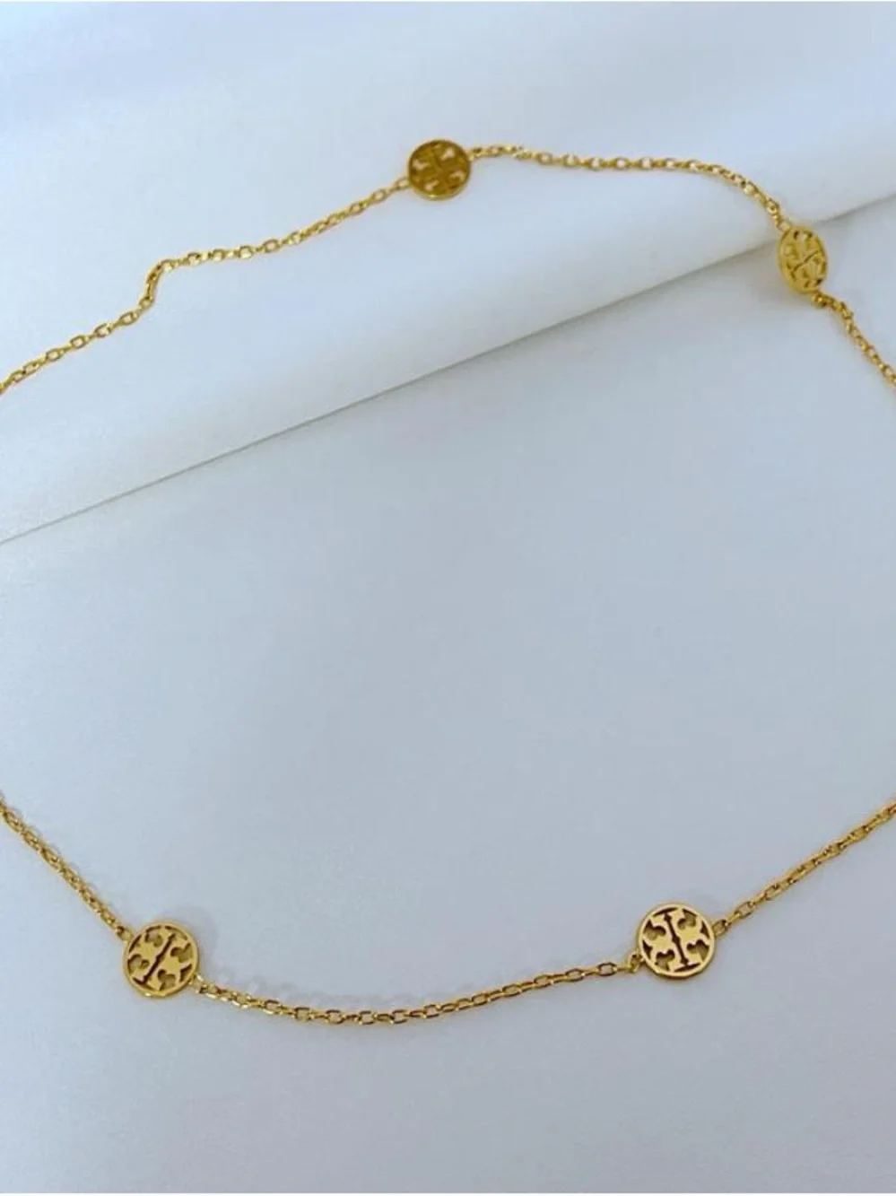 Tory Burch Gold Logo Station Necklace - Gold